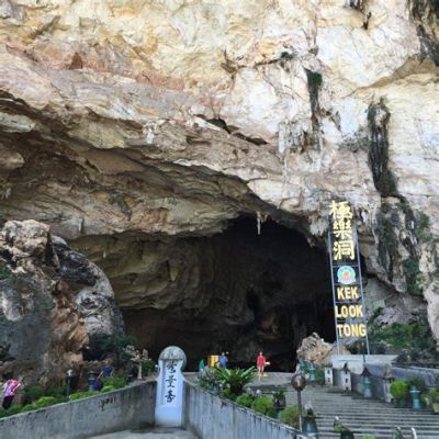 Kek Lok Tong Cave Temple: A Majestic Wonder Carved into Limestone and Steeped in Serenity!