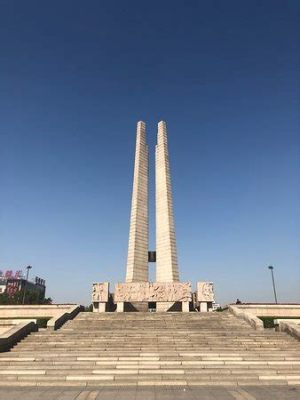 Tangshan Earthquake Memorial Hall: A Sobering Reflection on Nature's Fury and Human Resilience!